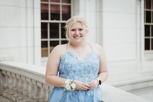 Capitol Prom207