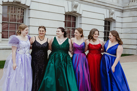 Capitol Prom380