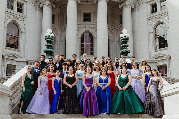 Capitol Prom349