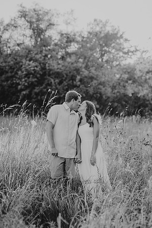 Cole and Grace Engagement49bw