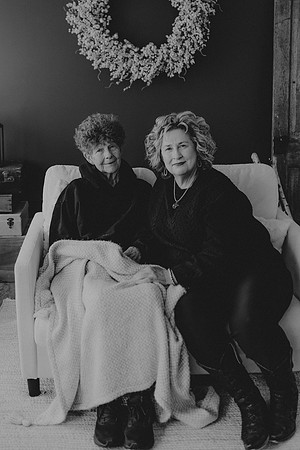 Mother and Daughter12bw