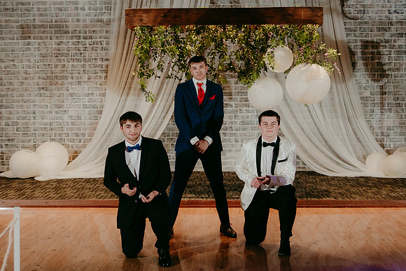 Prom 2025 Grand March144