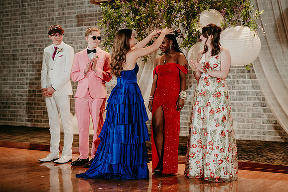 Prom 2025 Grand March105
