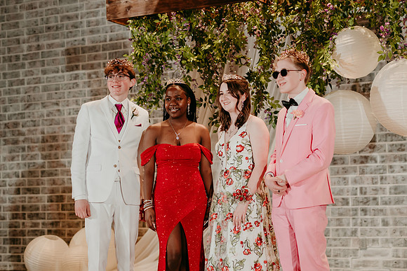 Prom 2025 Grand March110