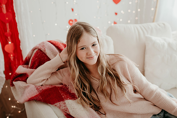 Galentines24