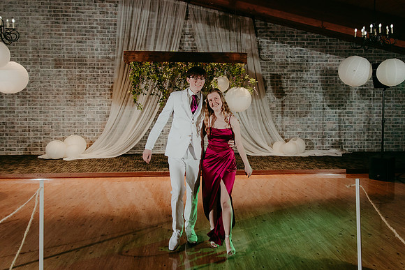 Prom 2025 Grand March170
