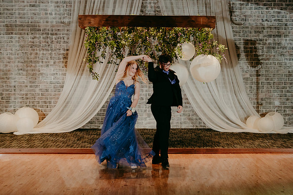 Prom 2025 Grand March160