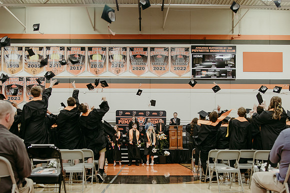 2025 Grads260