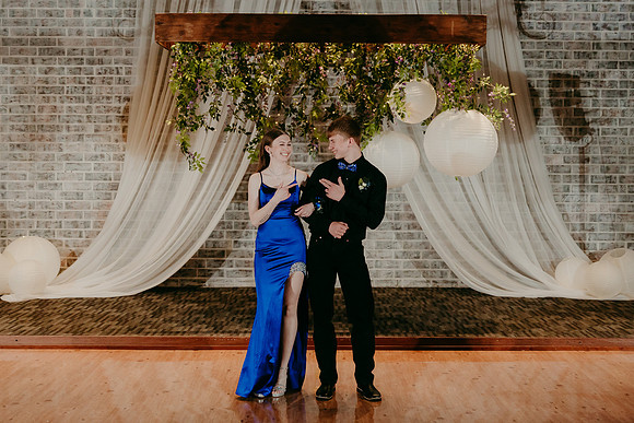 Prom 2025 Grand March204