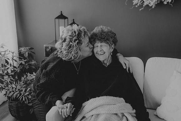 Mother and Daughter26bw