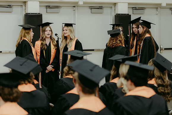 2025 Grads98